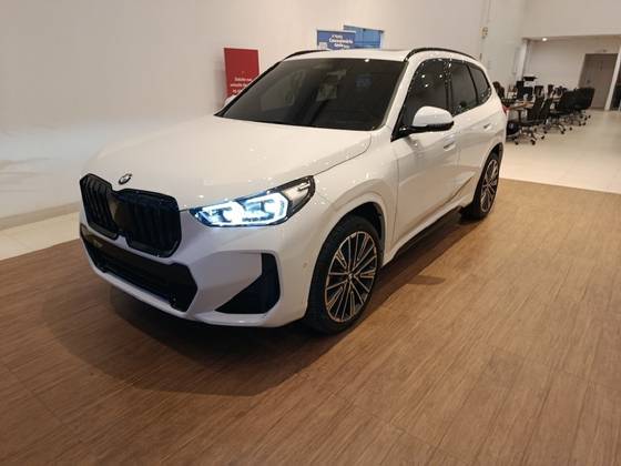 BMW X1 2.0 16V TURBO GASOLINA SDRIVE20I M SPORT STEPTRONIC BMW X1 2.0 16V TURBO GASOLINA SDRIVE20I M SPORT STEPTRONIC